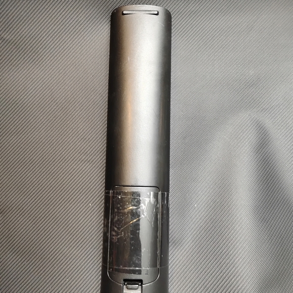 JVC Black Remote Control - Picture 3 of 5